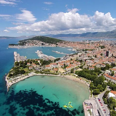 With Wifi - 11312 Апартаменти